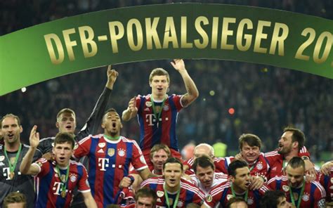 Minute die anerkennung verweigerte, kommentierte lewandowski mit verärgerung: (Video) Bayern Munich 2-0 Borussia Dortmund: 2014 DFB ...