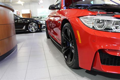 Drop me in an f40 and i'd live it in inside a storage unit or something. BMW M4 in Ferrari Red looks gorgeous