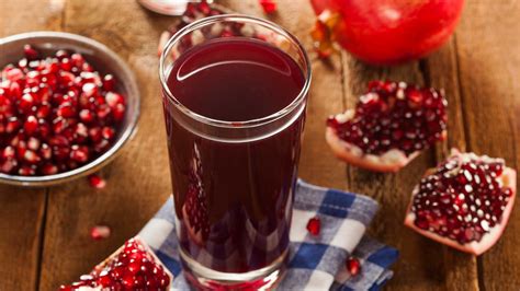 Cancer cells can spread to other parts of the body through the blood and lymph systems. How to Turn Pomegranate Seeds Into Juice - SuperFoodsRx ...