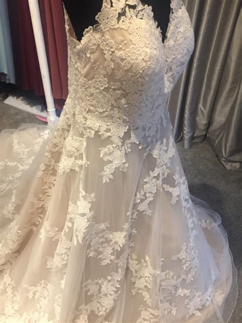 Stella york wedding dresses are designed in australia, where the brand is based. Stella York 6649+ Sample Wedding Dress Save 62% - Stillwhite