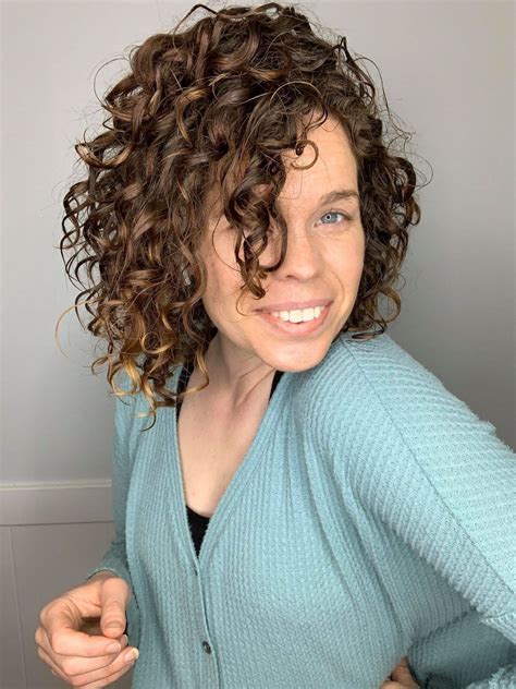 If you have naturally curly hair, then the sea salt spray will offer you the rolling waves look. How To Make Rice Water For Curly Hair | Colleen Charney ...
