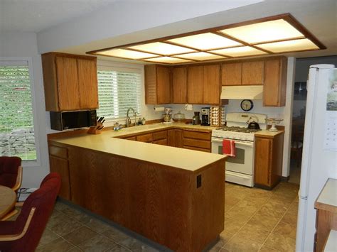 The rafters are 16 inches o.c., with no structural ridge. Before Notice the soffit and drop ceiling | Kitchen ...