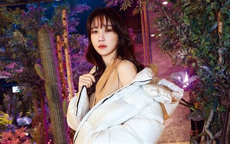 Shim soo ryun (lee ji ah), dan joo dan te (uhm ki joon) dalam the penthouse 3. Lee Jiah Buka-Bukaan Soal Kematian Shim Su Ryeon di ...