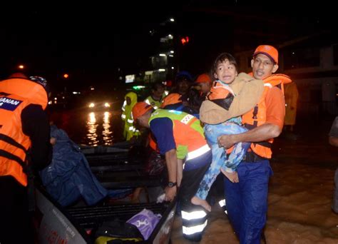 Kerusakan pada sistem, gangguan jaringan masalah seperti kesalahan konfigurasi pada sistem yang berdampak pada jaringan, bisa. Sistem Perparitan Tidak Sistematik Punca Banjir Kilat ...