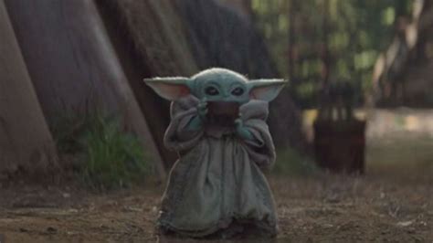 Mandalorian Director Bryce Dallas Howard On The Baby Yoda Soup Meme We Wanted To Do A Zillion