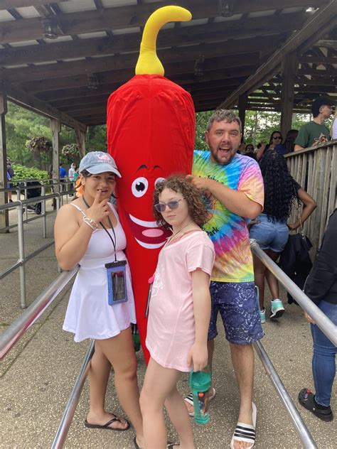 Had a great day at Six Flags with my friend Kerri, her daughter Lana