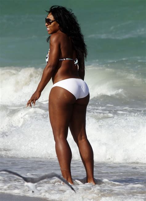 Serena Williams Showing Off Her Big Booty In Bikini On Miami Beach Porn Pictures Xxx Photos