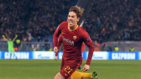 Born 2 july 1999) is an italian professional footballer who plays as a midfielder for serie a club roma and the italy national team Nicolo Zaniolo (1): Tentang Alasan Bertahan di AS Roma ...