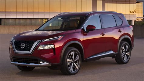 Compare pricing, specs and dimensions across the 2021 rogue awd and fwd s, sl, and sv models. New Nissan X-Trail 2021 detailed: Next-generation Toyota ...