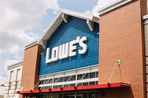 Lowe’s Sells Canadian Business to Sycamore Partners for $400 Million