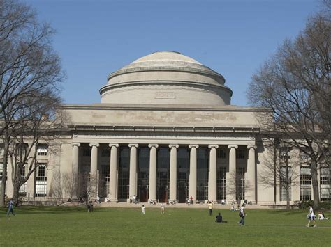These Two Buildings Show Why Mit Is One Of The Coolest College Campuses