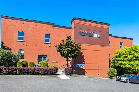 101 E 26th St Tacoma, WA 98421 - Office Property for Sale on Showcase.com