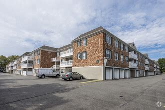 Check spelling or type a new query. Fairfield Courtyard At Hewlett Rentals - Hewlett, NY ...