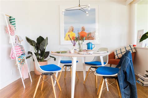 Whether you need a living room set, dining table, dresser, end table, or everything in between, we can help you find the perfect furniture to match your unique style. Dining Room Furniture Names In English - Furniture Host