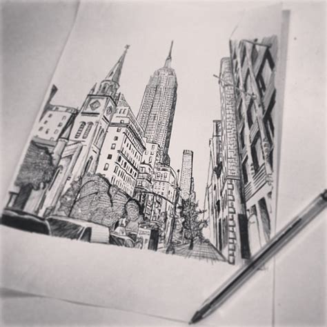 I like to draw architecture but i am more attracted to urban scenery, portraying how people live in the city. Manhattan | City sketch, Biro drawing, Drawings