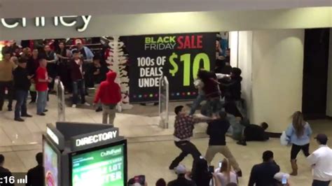 Black Friday mall fight goes viral
