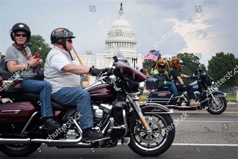 Motorcyclists Pass Us Capitol Thousands Motorcycle Editorial Stock