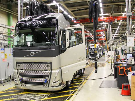 Volvo Trucks Launches New Generation Of Heavy Duty Trucks The