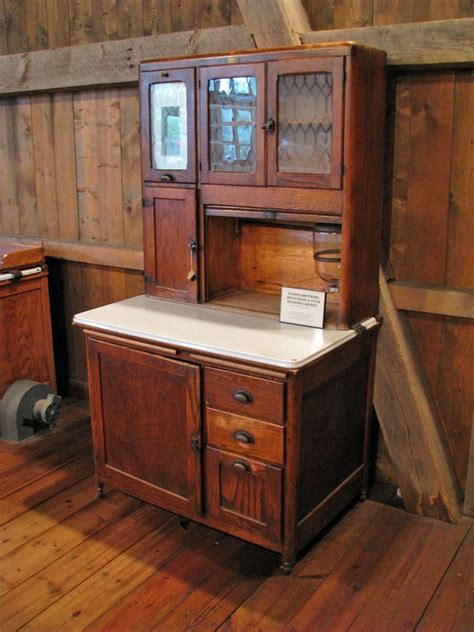 We'll restorative you refabricate your cuisine. Hoosier Kitchen Cabinet...have one very similar. i display ...
