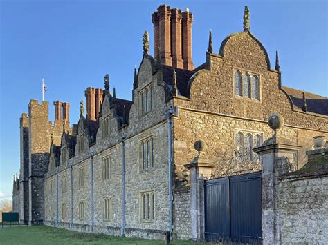 Knole Ginormous Historic House Alongside Sevenoaks Diamond Geezer