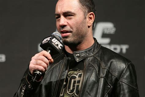 Video Joe Rogan Talks To Rosie O Donnell About How He Became UFC Color