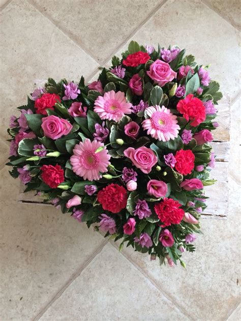 Cheap sympathy flowers near me. The 25+ best Funeral flowers ideas on Pinterest | Funeral ...