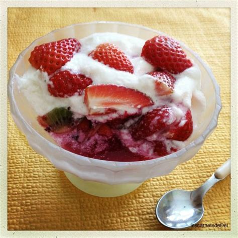 Dessert léger aux fruits rouges Kiwi