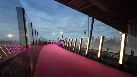 18 Pedestrian Bridges And Footbridges With Amazing Designs