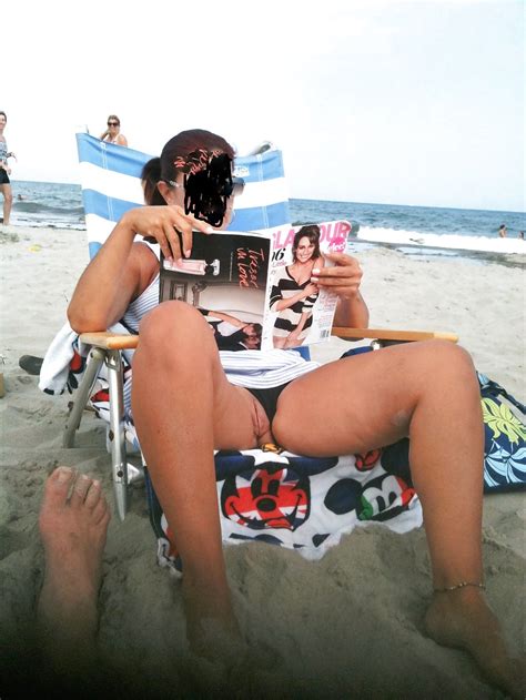 Flashing Your Pussy At Beach