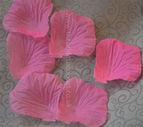 Rose Petals Light Pink Pack 200 Silk Rose Petal Confetti