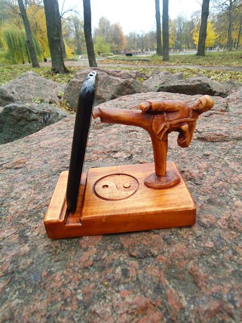 High quality office gifts and merchandise. Phone stand docking station Father's day gift for husband ...