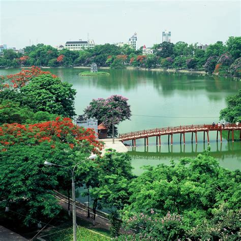 Hoan Kiem Lake And Ngoc Son Temple Hanoi Attractions