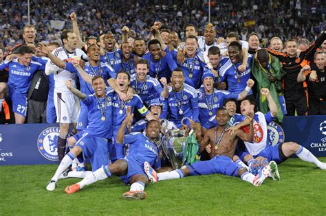 Jun 16, 2021 · chelsea will head into the 2021/22 season looking to defend their champions league crown after being victorious back in may 29. Foto-Foto Chelsea Juara Liga Champions 2012 - Indonesia ...