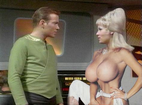Post Grace Lee Whitney James T Kirk Janice Rand Star Trek William Shatner Fakes Starman