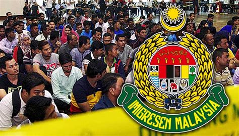 On 12 april, the malaysian immigration department confirmed that those holding such expired social visit passes must leave malaysia by 21 april 2021 further details of the malaysian immigration department's announcement, including what documents are required, may be found here How to report illegal immigrants in malaysia. The ...