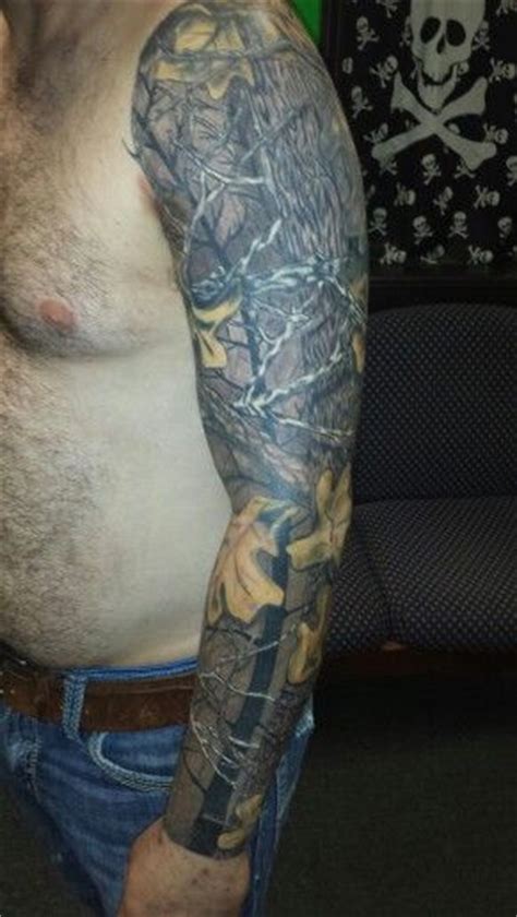 You will learn this amazing technique to cover up stretch marks, scars or uneven pigments that can. Real tree camo full sleeve tattoo tattoos camouflage ...