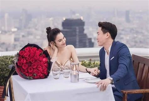'หยาดทิพย์'แซ่บถึงใจ ไร้ปัญหานัวหนุ่มเล็กหนุ่มใหญ่ ใน 'ไฟสิ้นเชื้อ' วันจันทร์ ที่ 20 กรกฎาคม พ.ศ. ขอแสดงความยินดี หยาดทิพย์ ตั้งท้อง กำลังจะกลายเป็นว่าที่คุณแม่