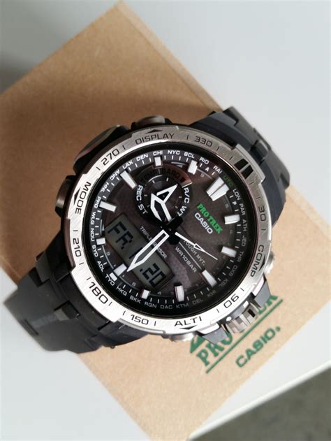 It is very light to wear at the wrist. Erledigt Casio Pro Trek PRW-6000-1ER - UhrForum