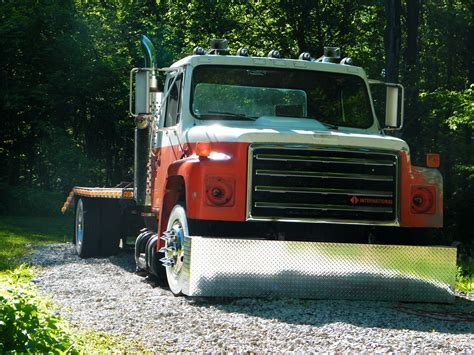 Uhaul Car Hauler Video - AT-8 Miles Per Hour: U-Haul Tows Time Machine