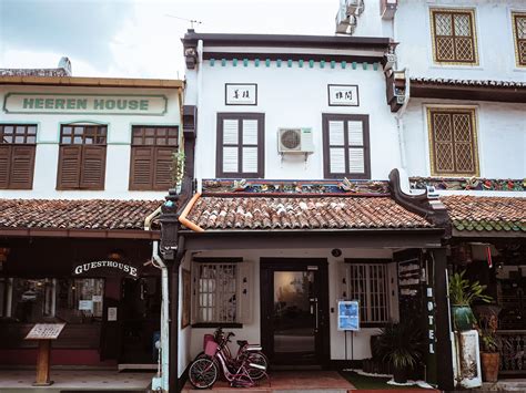 Our hotel is initial idea of designing capsule rooms come from its location surrounded by malaysia's main hospital and. Affordable & Convenient Capsule Hotel in Melaka - Riccarton Jonkerview Cottage Hotel Review ...