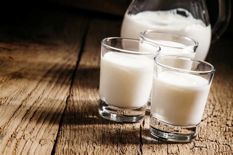 Cow milk that will help you. Dairy Basics: A Perfect Comparison on Cow Milk Vs. Goat ...