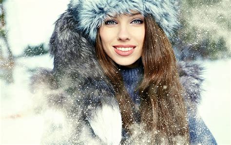 Winter Girl Cute Beauty Charming Smile Hd Wallpaper Peakpx