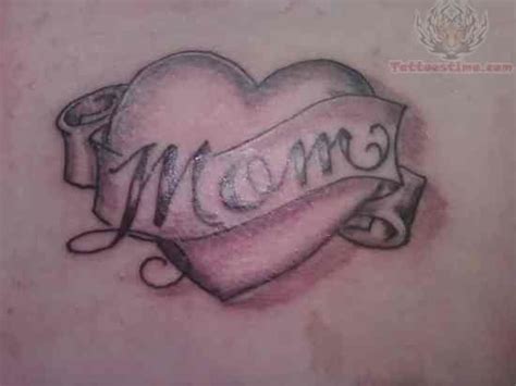 Grey Ink Heart And Mom Banner Tattoo Design