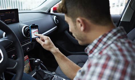 Sat Nav App How To Use Mobile Phone While Driving For Navigation