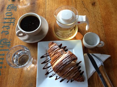 Tempat makan di cilacap akan memberikan sebuah kepuasan dalam wisata kuliner anda saat sedang berkunjung di kabupaten ujung barat jawa tengah rumah makan ini menyajikan menu andalan sate kambing, gule, tongseng dan juga tengkleng. 15 Tempat Makan Hipster di Kuching (WAJIB SERBU) - Saji.my