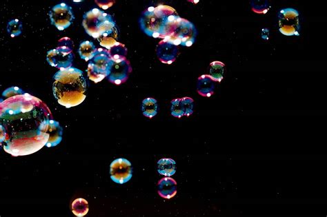 🥇 Image Of Bubbles On Black Background Free Photo 100035935