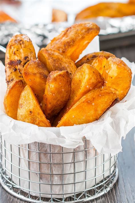 Cover potatoes with hot water and soak for 10 minutes. Seasoned Baked Potato Wedges - Erren's Kitchen