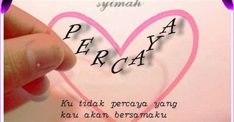 Reni namanya, umur 27 tahun, lima tahun lebih muda dariku, kulitnya putih mulus, rambut panjang agak bergelombang dan mata yang bulat indah. NoR SyImA: Cerpen 2012