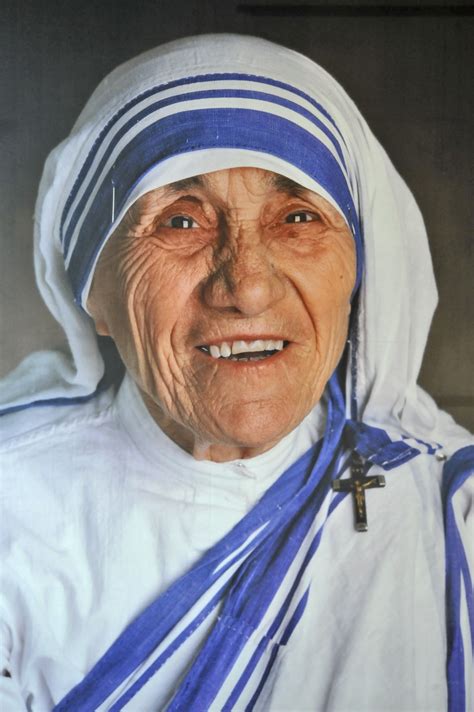 Era di etnia albanese, ed era nata a skopje il 26 agosto 1910. IL MIRACOLO MADRE TERESA DI CALCUTTA CON CHIARA CURIONE