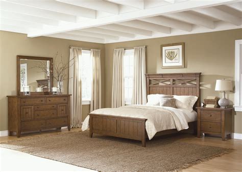 Country bedroom furniture has a rustic elegance, with the typical pieces having a rough texture with a sophisticated elegance. Hearthstone Country Style King Panel Bed by Liberty ...
